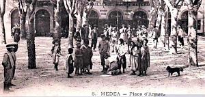 843- Medea - Place d'Armes2